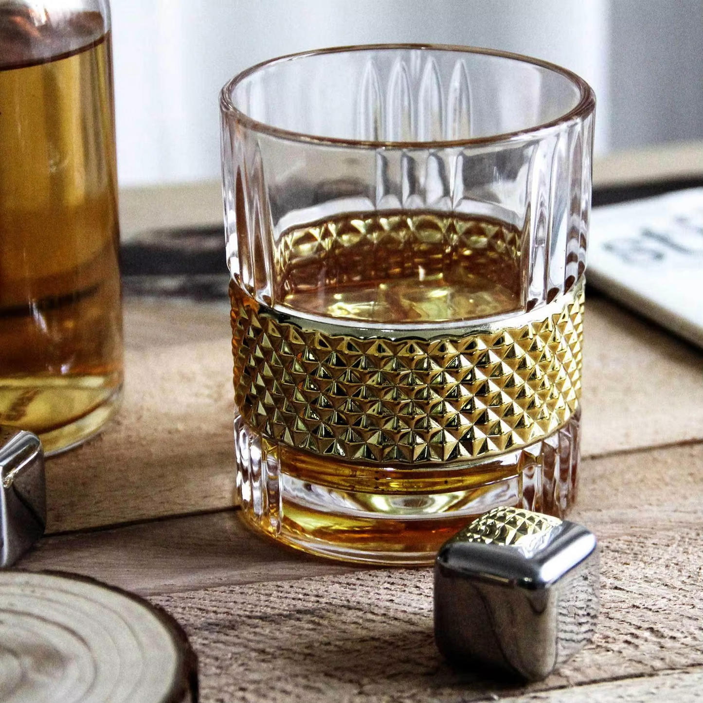 Old Fashion Diamond Whisky Glasses Handmade Gold Rotating Whiskey Glass Cup