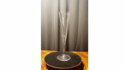 "The Triumph" Set of 2 Champagne Glasses